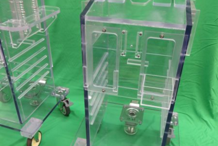 Primate Chair (Polycarbonate)