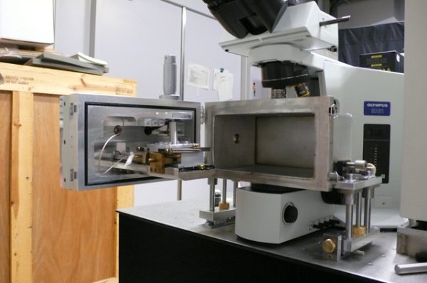 Gold Nanostructure Spectroscopic Measurement Device 