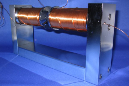 Iron-core electromagnet