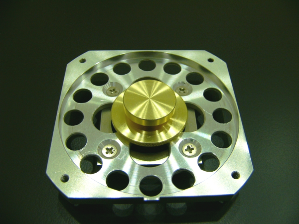 電子線描画・電子顕微鏡観察兼用 試料ホルダ